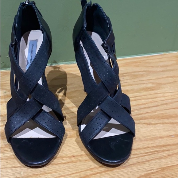 High heel shoes - Picture 4 of 4